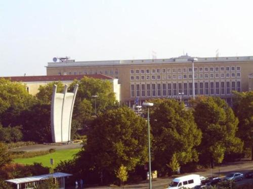 Hotel Columbia Berlin Exterior photo